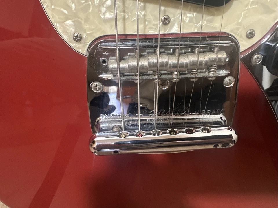 Guardabarros / Hecho en Japón Mustang tradicional años 60 rojo 2006 con estuche ENVÍO GRATUITO Foto 4 de 4