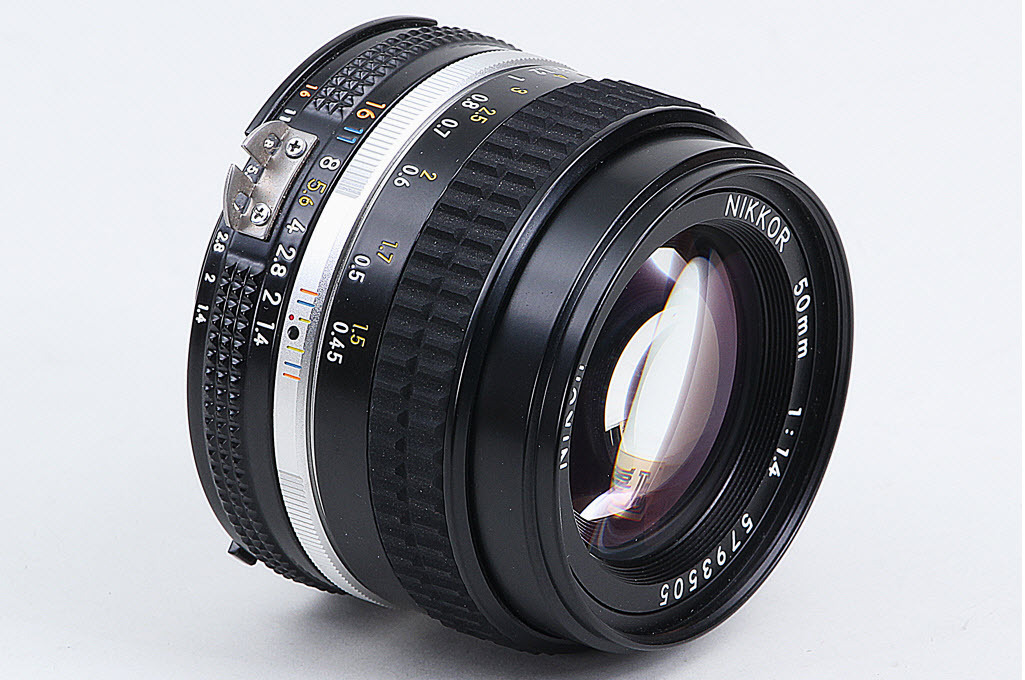 超美品 NIKON AI-S NIKKOR 50mm f1.4 MF B825 美品 NIKON ニコン Ai-S NIKKOR 50mm F1.4 - メルカリ