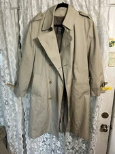 Hart Shaffer Marx Trench Coat Long Size 40S W/Zipout Liner Dbl. Brst Khaki 