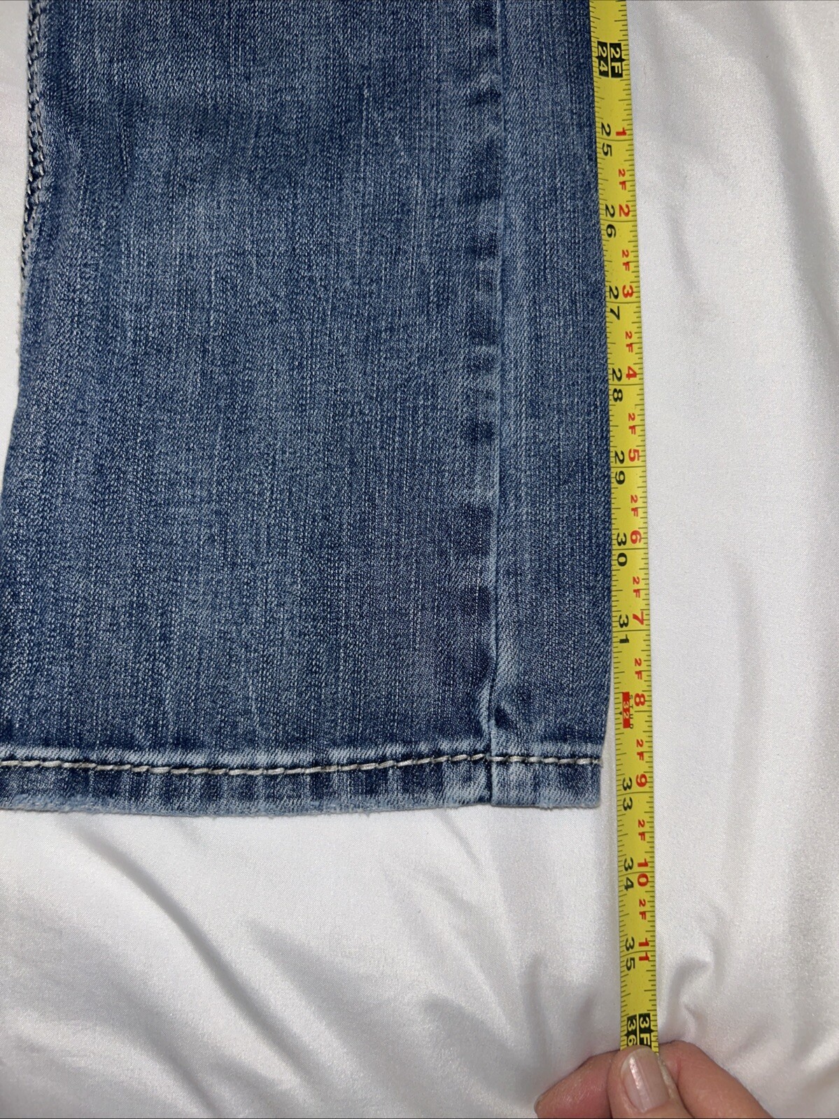 Picture 4 of 12
