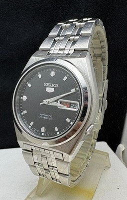 Working Seiko 5 7S26 02E0 Automatic See through Back Unique Dial