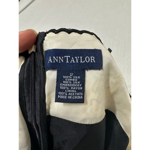 Top vintage Ann Taylor in seta con perline taglia 2 - Foto 4 di 6