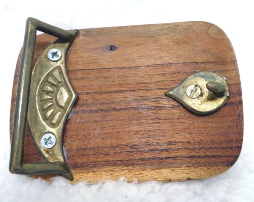 Vintage Wood Belt Buckle with Wood Overlay of Buffalo - Picture 2 of 3