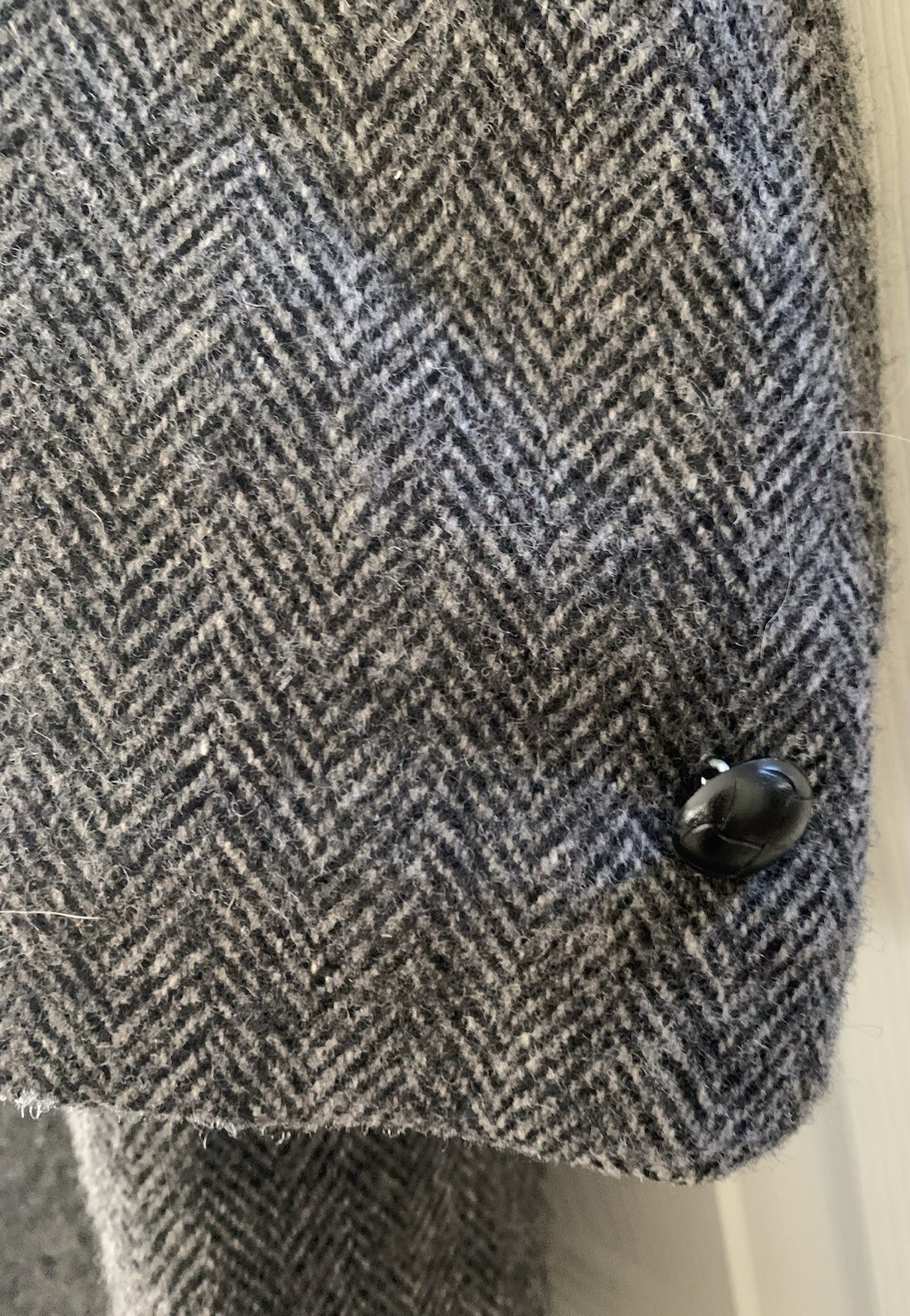Picture 2 of 10