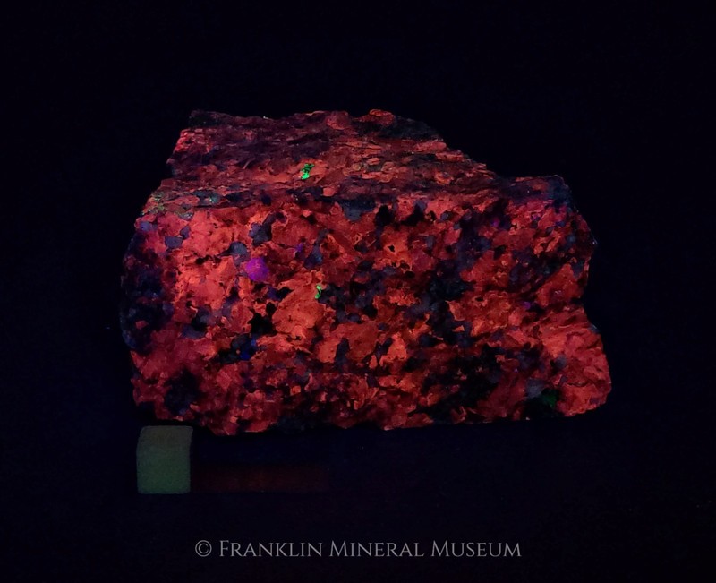 Fluorite, calcite - Franklin, NJ