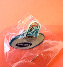 TORINO OLYMPIC PIN SAMSUNG SPONSOR TORCIA RELÈ LOGO IN PRIMAVERA RARA NUOVA IN CONFEZIONE