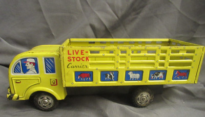 Vintage 1960's Hayashi Japan tin litho livestock carrier truck