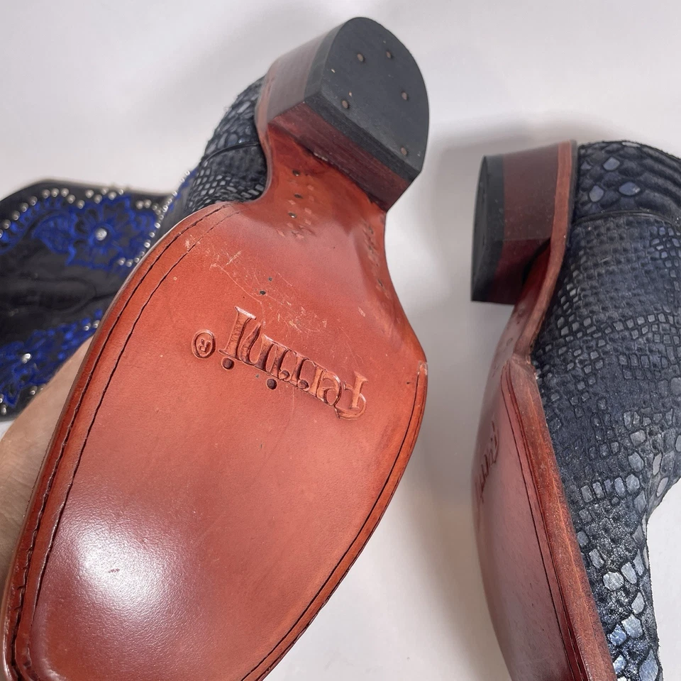 Botas vaqueras Ferrini para mujer de cuero y pitón con tachuelas negras/azules Foto 4 de 4