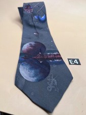 Le Space Space/Moon /Satelite tie 100 silk USA 55" x 4"
