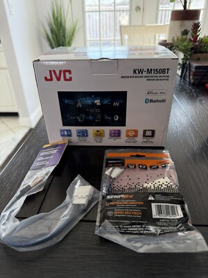 JVC KWM150BT Bluetooth Car Digital Media Player Extras Metra 70-7552 and 40-NI12