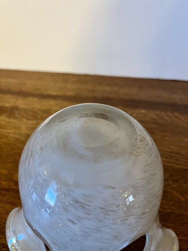 Vintage Polish Art Glass Vase White Swirl Ruffled Edge Hand Blown - Picture 6 of 8