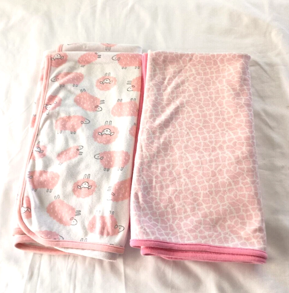 2 COBERTORES DE BEBÊ ROSA BRANCO CARTER JUST ONE YOU SHEEP CHILD OF MINE GIRAFFE - Imagem 2 de 4