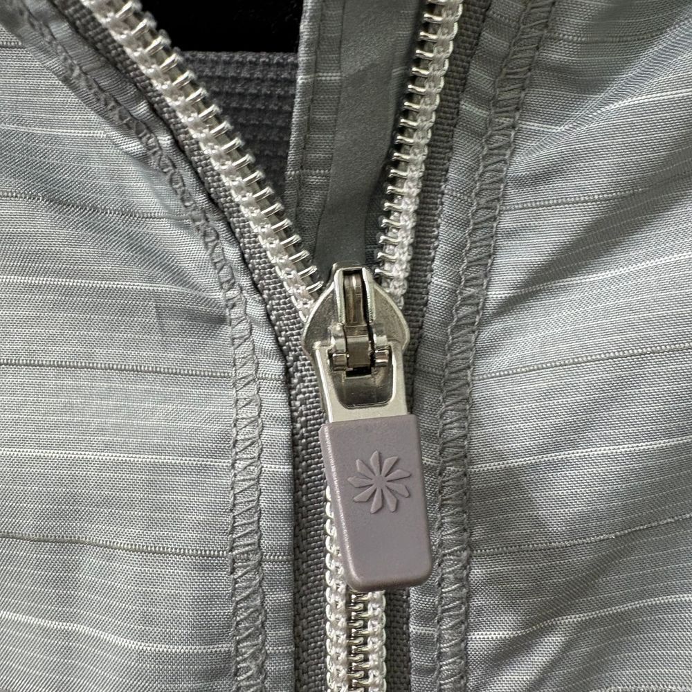 Athleta Lightweight Performance Full-Zip Athletic… - image 3