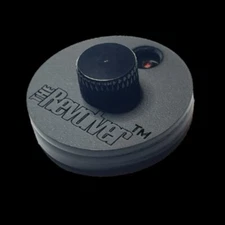 The Revolver ™ v3 Discreet Preportioned Powdered Snuff Dispenser Box BLACK