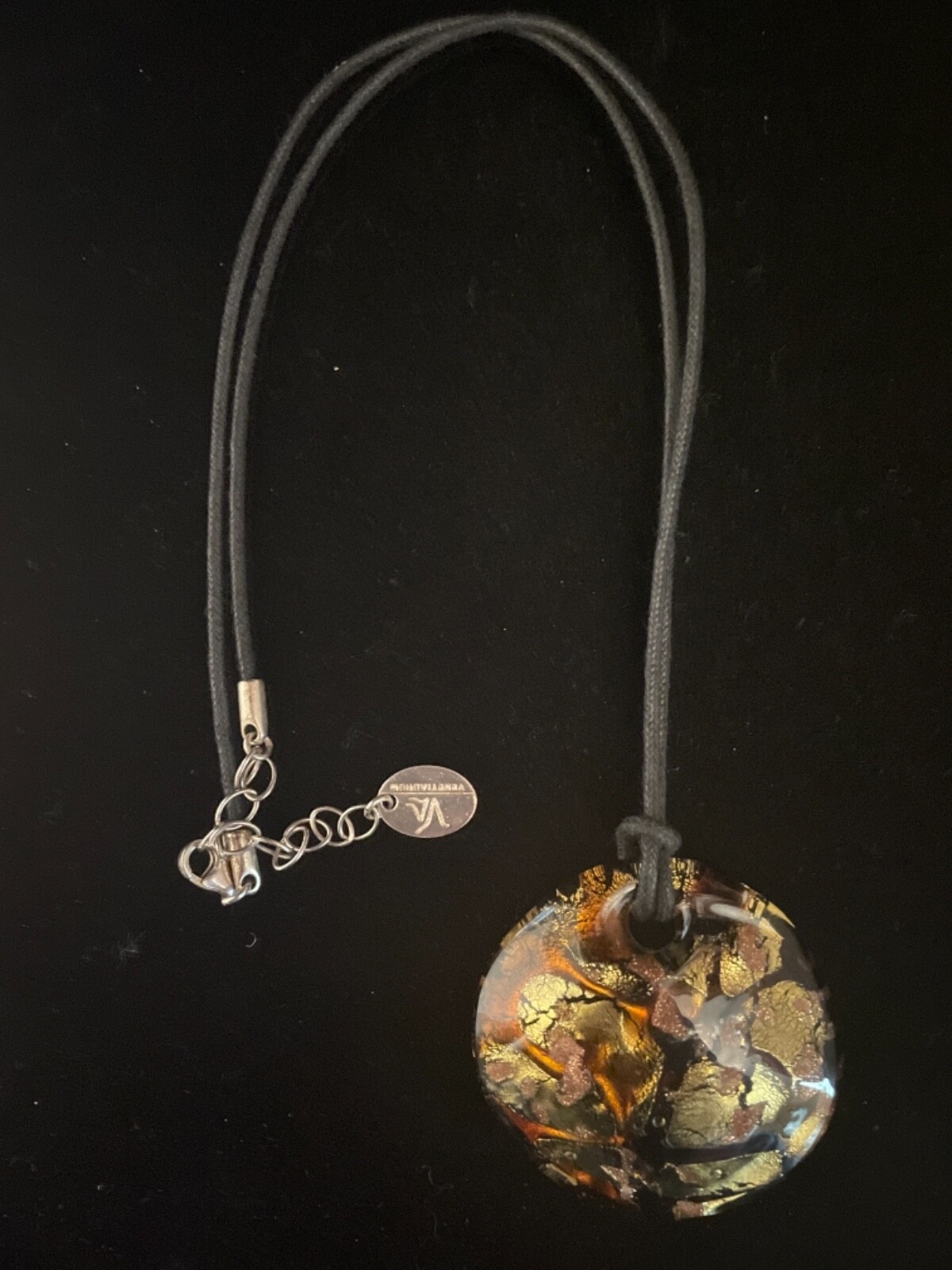 ITALY, 24k MURANO GLASS PENDANT & NECKLACE SIGNED BY LINEA