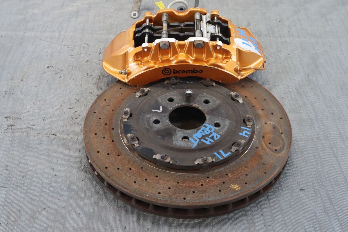 09-11 NISSAN GT-R R35 VR38 OEM BREMBO RH PASSENGER FRONT 09-11 NISSAN GT-R R35 VR38 OEM BREMBO RH PASSENGER FRONT
