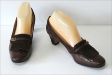 SALVATORE FERRAGAMO Escarpins à Franges Vintage Tout Cuir Marron T 7.5 / 39 BE