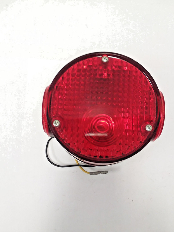 YAMAHA VINTAGE ROUND TAILLIGHT STANLEY 040-4918 444-84711-61 1E6-84711-60-00
