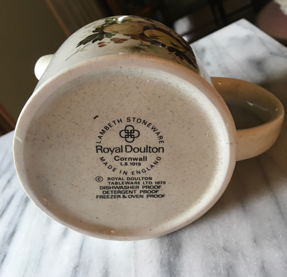 Royal Doulton Lambeth Stoneware Cornwall England 4.25” Creamer 12 ounce