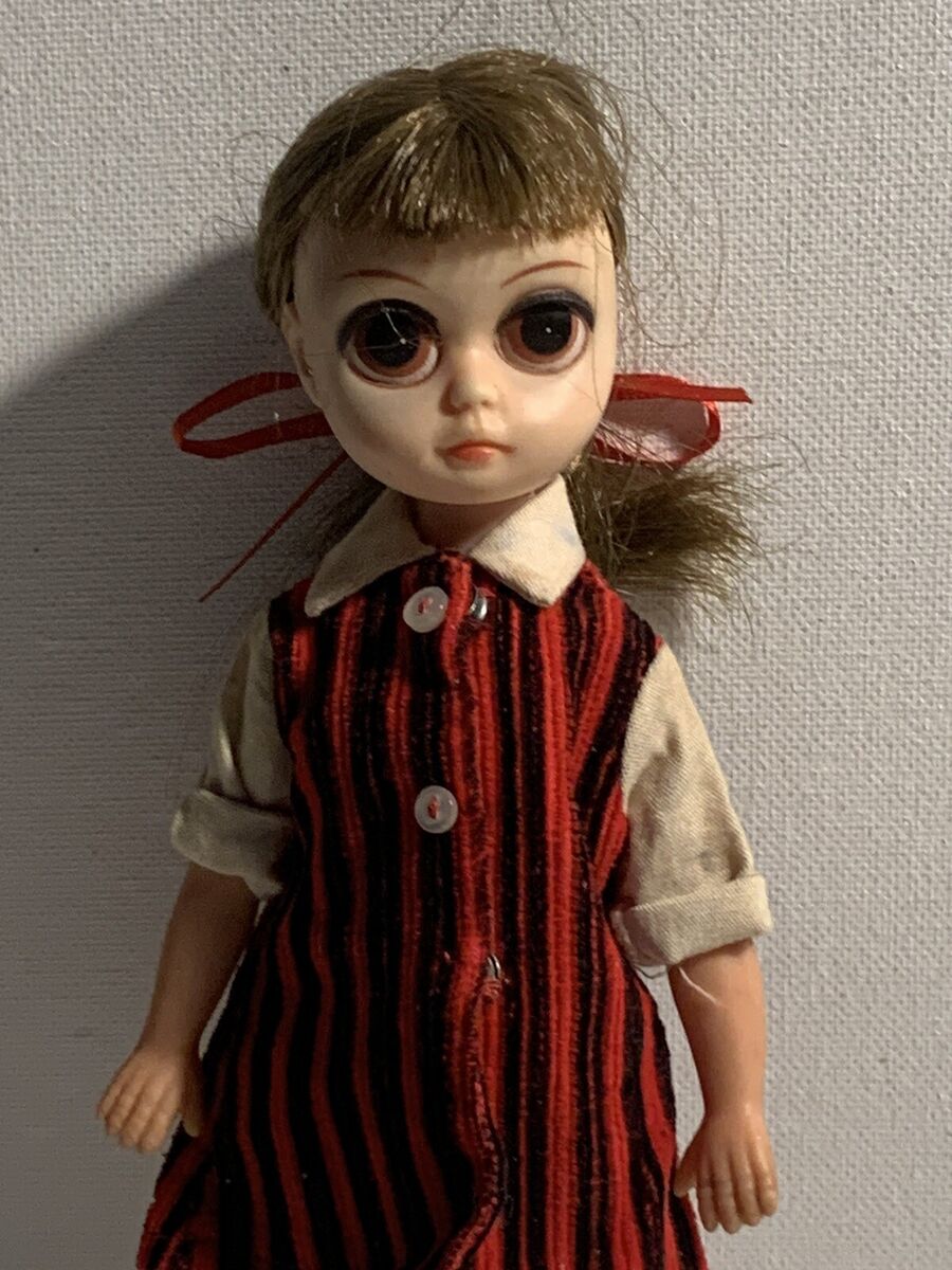 Vintage 1960's Susie (Suzy) Sad Eyes Doll - Big Eyes Red Vintage 1960's Susie (Suzy) Sad Eyes Doll - Big Eyes Red