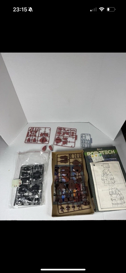 Revell Robotech Defenders Aqualo Model Kit Scale 1:72 *Read* - Image 2 of 4