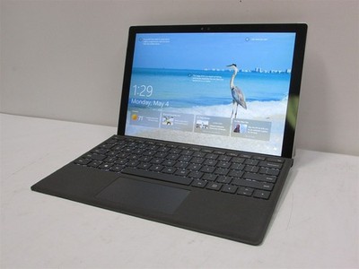Microsoft Surface Pro 4 1724 m3-6Y30 0.9GHz 4GB RAM 128GB 12'' Windows 10 Pro