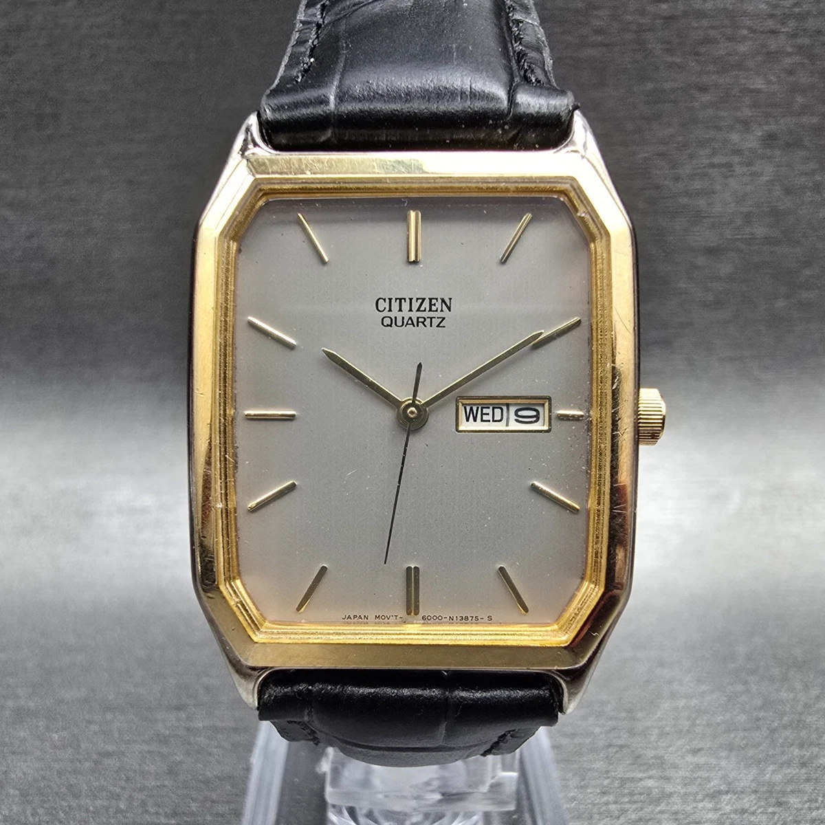 【希少・美品】オールドシチズン タンクスクエア ホワイト ソーラー メンズ腕時計 25+ Citizen Vintage Men Quartz Wristwatches for sale | Updated Oct