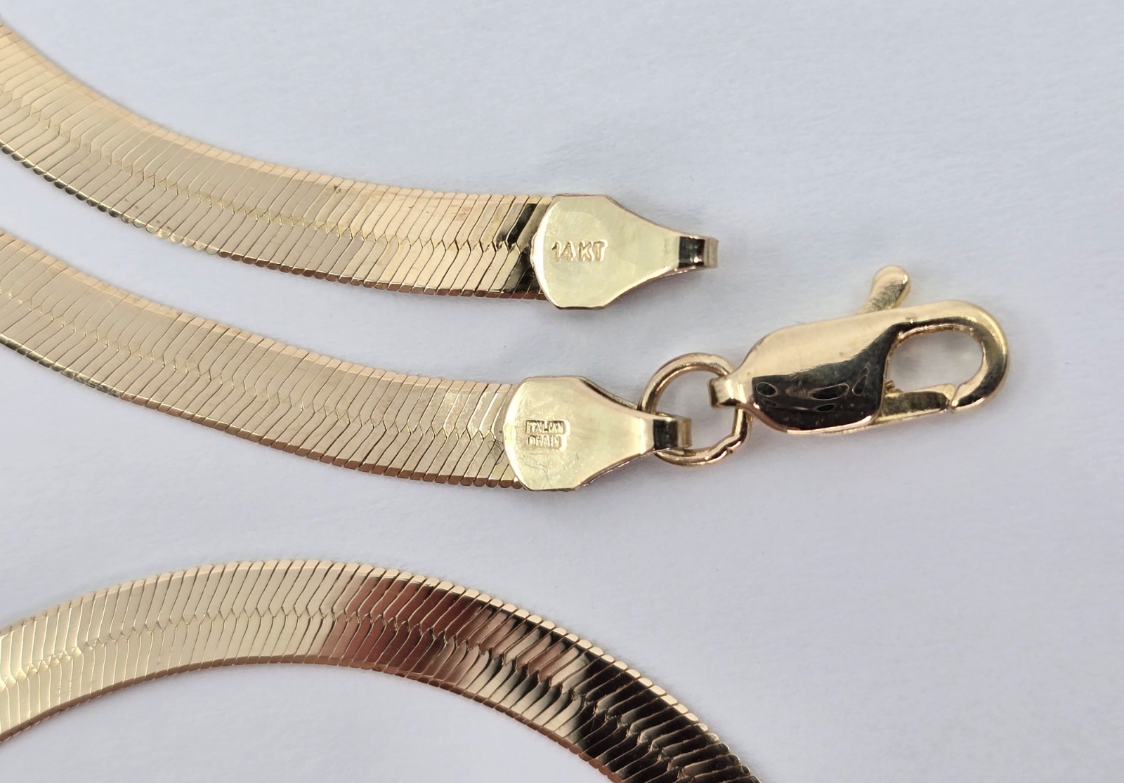 Beautiful 14K Solid Yellow Gold Flat Herringbone … - image 12