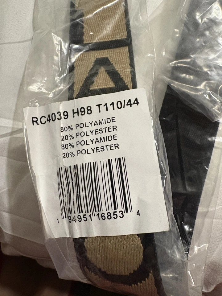 Cinturón estilo lona Lacoste tostado y marrón con hebilla para hombre talla 44 nuevo con etiquetas Foto 4 de 4