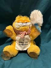 1978-1981 Garfield Dakin I Don t Do Windows Vintage 9" Plush Doll Sm Scratch
