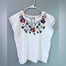 Vintage handmade embroidered lightweight tunic floral size medium
