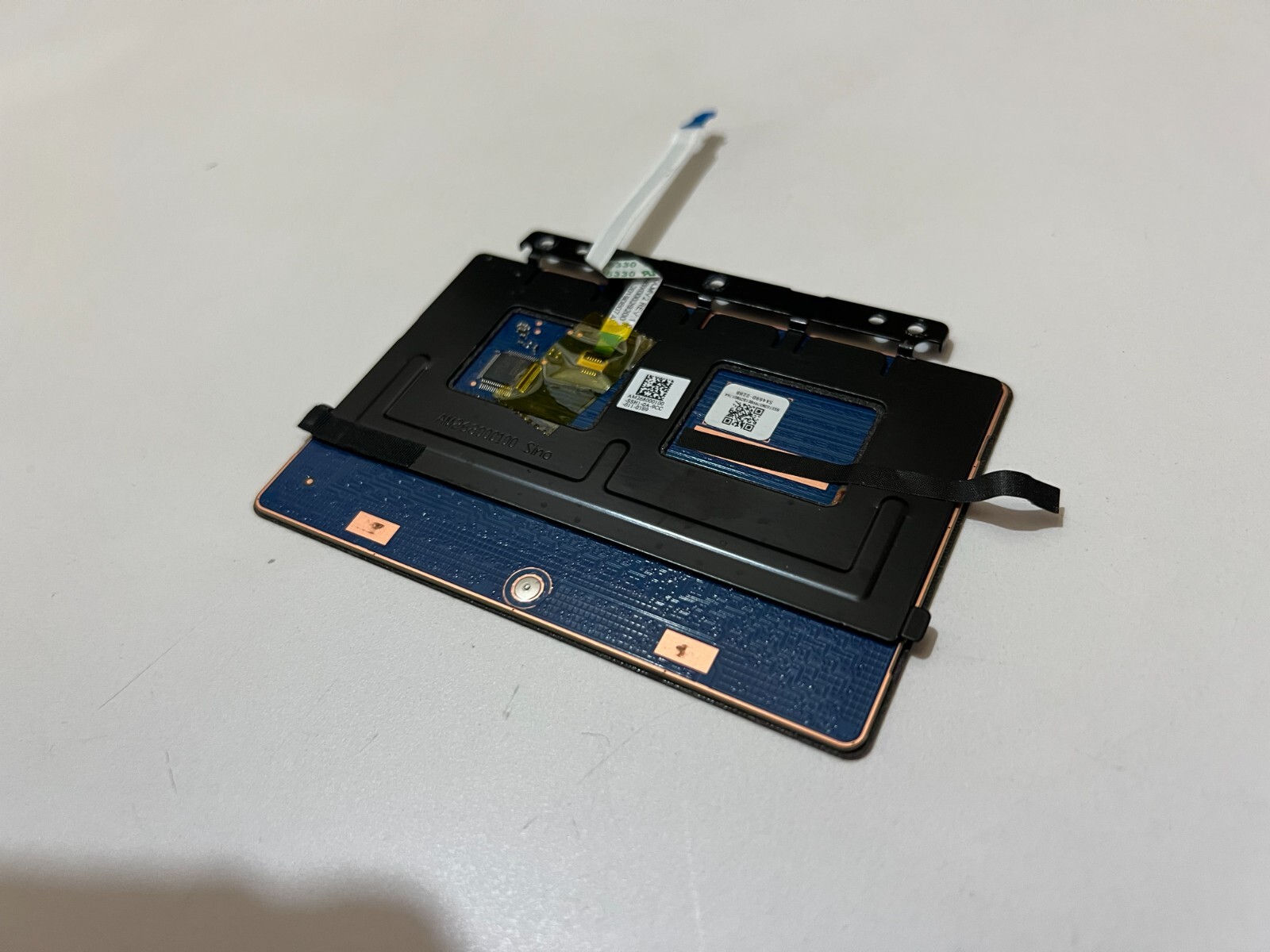 Lenovo V13014IKB V33014IKB Touchpad Trackpad And Cable AM268000100