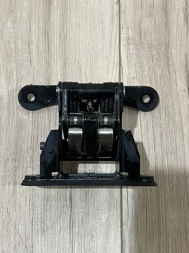 2006-2009 Mercedes W209 CLK350 CLK500 Convertible Rear Hinge Latch Genuine OEM - Picture 13 of 13