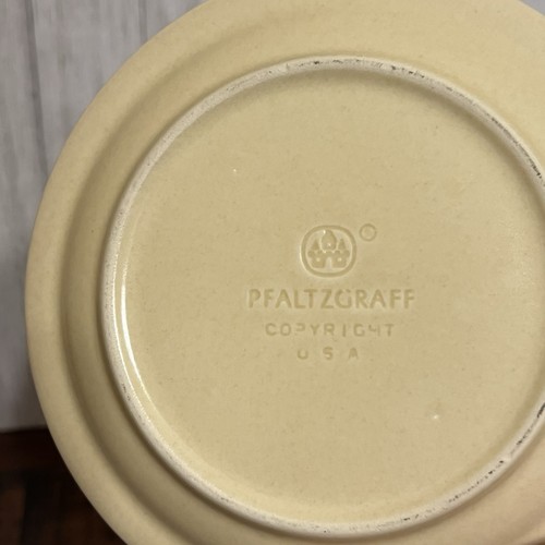 Vintage 70s Set of 2 - Pfaltzgraff Village USA 6” 6 Inch Saucer Plate Stoneware - Picture 4 of 4