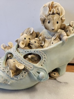 Bordüre Fine Arts Beatrix Potter alte Dame, die in einem Schuh lebte Mony Box H14cxB18cm