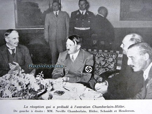 Oversized French Magazine L’ILLUSTRATION 24 Sept 1938 Hitler, Chamberlain, Iran - Picture 7 of 14