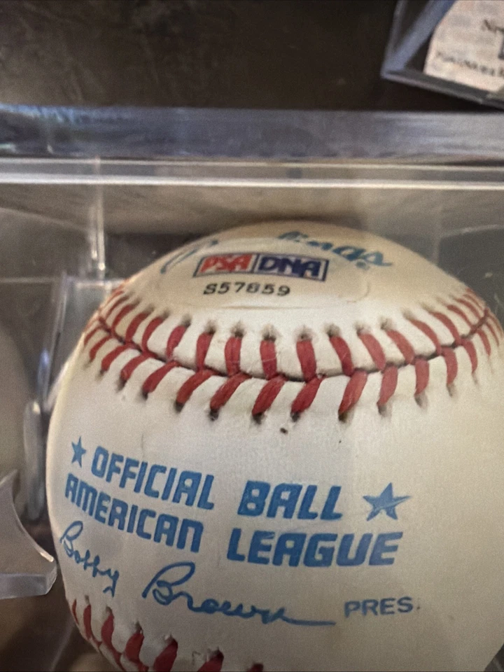 George Brett Signed Baseball Autograph Auto PSA/DNA - Image 4 of 4