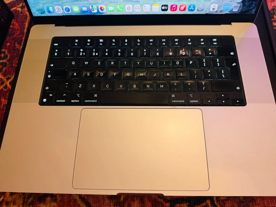 Apple MacBook Pro 16" M1 Pro · 32GB · 1TB, photo 4 of 5