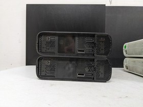 Lot of Microsoft Xbox 360 Consoles (Red Ring For Parts/Repairs)