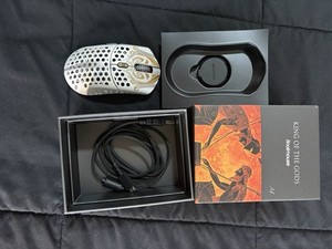 finalmouse zeus M 本体 Finalmouse Starlight-12 Zeus Gaming Mouse Medium (NO BOX