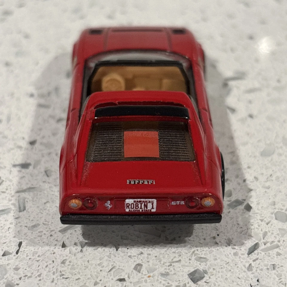 Hot Wheels Retro Entertainment Magnum pi Ferrari 308 GTS QV Red Limited Edition - Image 4 of 4