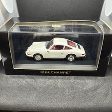 Minichamps 1/43  Porsche 911 1964 white 498809