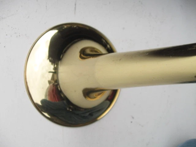 Trombón tenor Yamaha, boquilla, estuche, grasa, crema, tela, cepillos, YSL-354 Foto 3 de 4