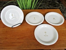 Set Of 4 Williams Sonoma Appetizer Cheese Plates Embossed 6" Cream WINE
