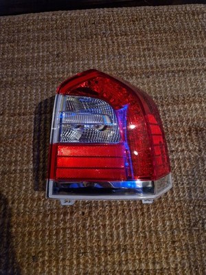 Heckleuchte Volvo V70 XC70 rechts 2VA 011 527 041