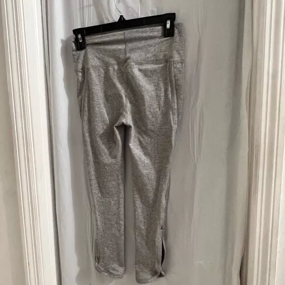 free-people-movement infinity cut out crop capri leggings