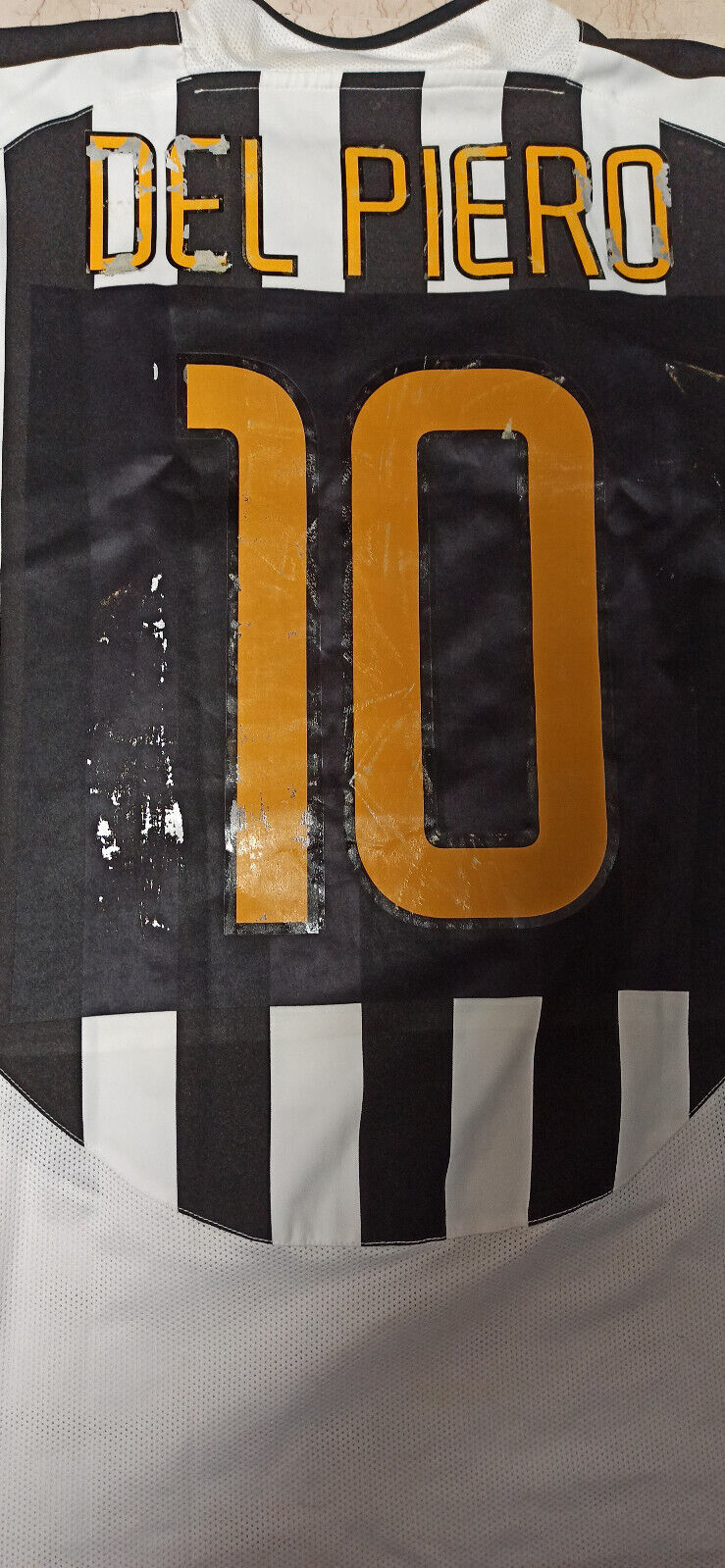 Foto 3 di 12