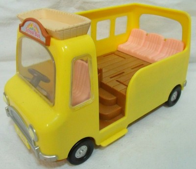 sylvanian families school bus