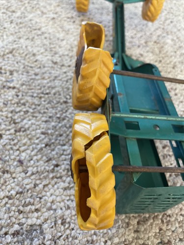 Vintage Structo Road Grader Green, yellow tires. Pressed Steel. Incomplete - 18” - Picture 9 of 12