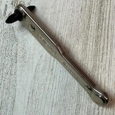 GENERAL TOOLS USA NO. 807X #1 & #2 PHILLIPS RATCHET OFFSET SCREWDRIVER NOS